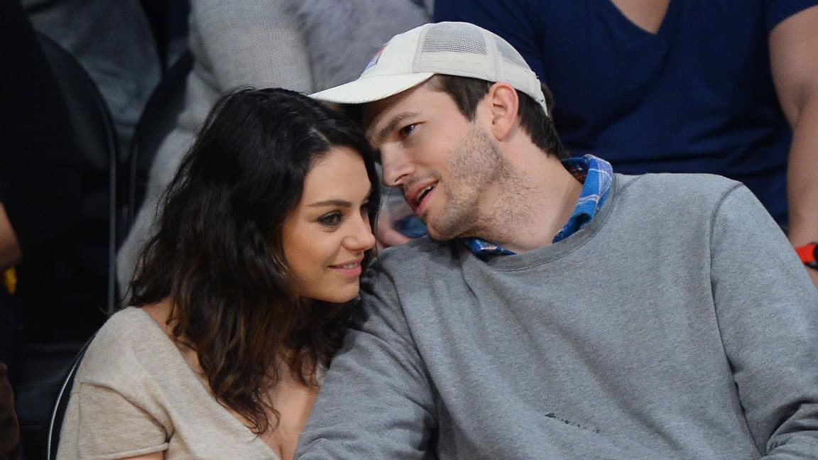 Allegados a Ashton y Mila se juraron amor eterno.