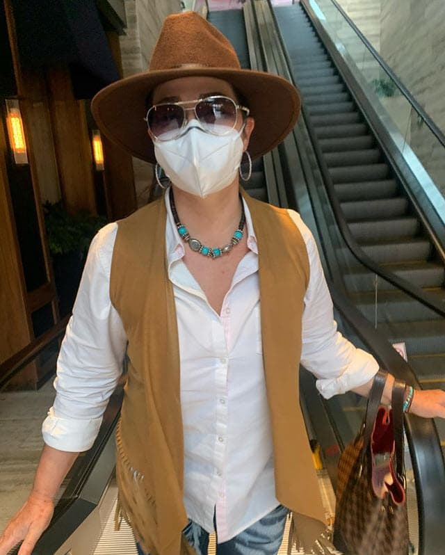 En 2018 perdió peso, pero la pandemia y dejar el cigarro hizo que en 2020 volviera a subir, ahora ya está trabajando para eliminarlo de nuevo.
<br>