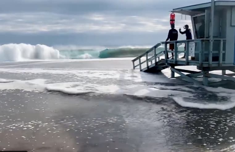 "Peligro en la zona costera": Alertan por alto oleaje en playas del sur de California