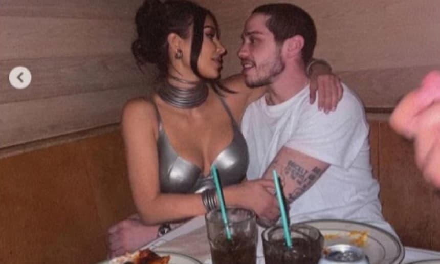 Según se sabe, son al menos cuatro tatuajes los que tendrían que ver con el fallido romance.