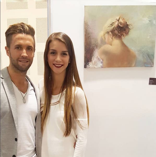 Su bebé nació hace unos días.