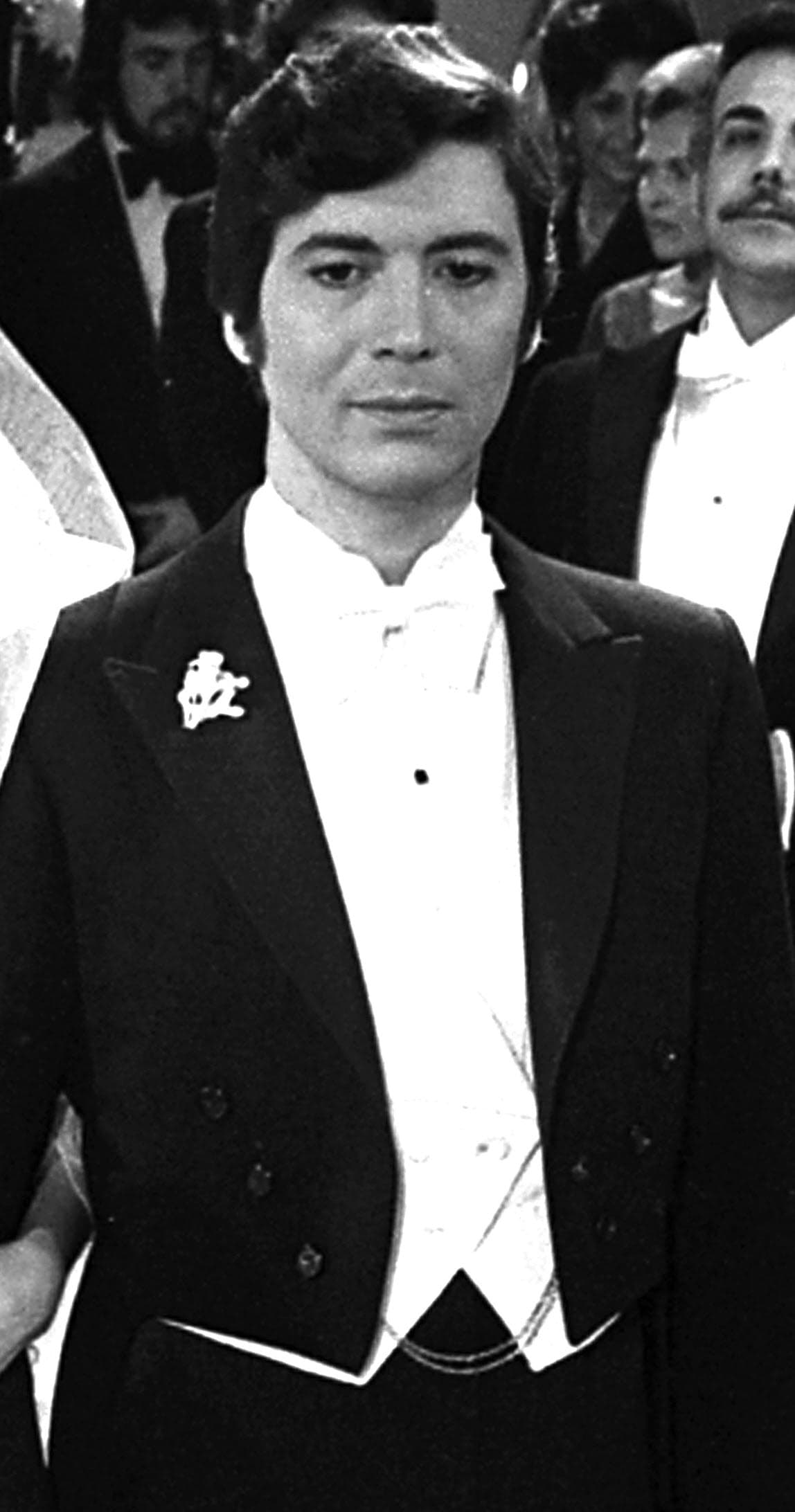 Enrique Álvarez Félix murió a los 61 años el 24 de mayo de 1996, debido a un infarto agudo de miocardio.