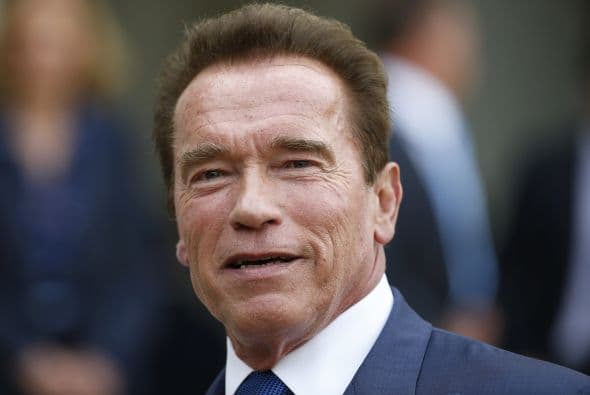 Schwarzenegger fue elegido Gobernador de California en el 2003 y se presentó a reelección en noviembre de 2006 ganando con el 56 por ciento de los votos.