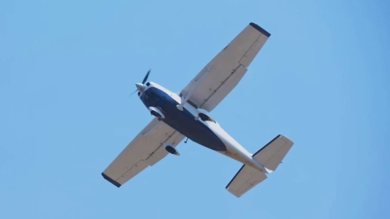 Encuentran cerca de Phoenix restos de un avión reportado como desaparecido