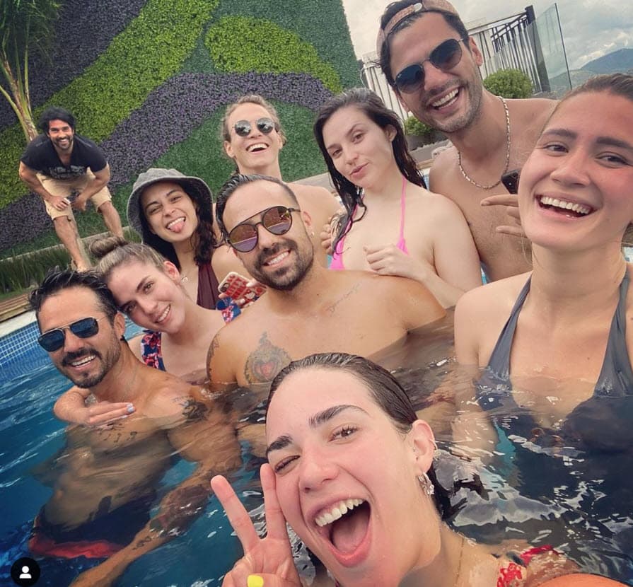 En pantalla, la química ha sido evidente y eso es gracias a que ambos se llevan muy bien. 
<br>