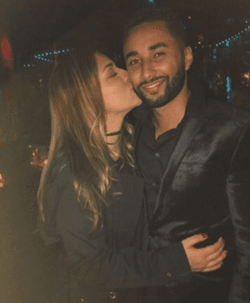 Desde pequeña ayudó a su madre y hermanos, lo que la preparó a asumir las responsabilidades que conlleva la maternidad. (En foto; AdeinyNuñez y Tomás Ramírez). 
<br>