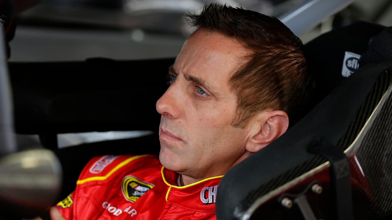 Horas después de morir en accidente aéreo vacían cuentas de piloto de Nascar Greg Biffle, según reportes