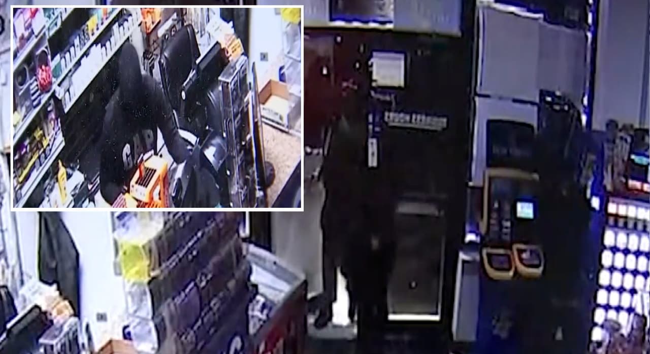 Video: Ladrones intentan robar cajero automático en robo a licorería, pero esto fue lo que pasó