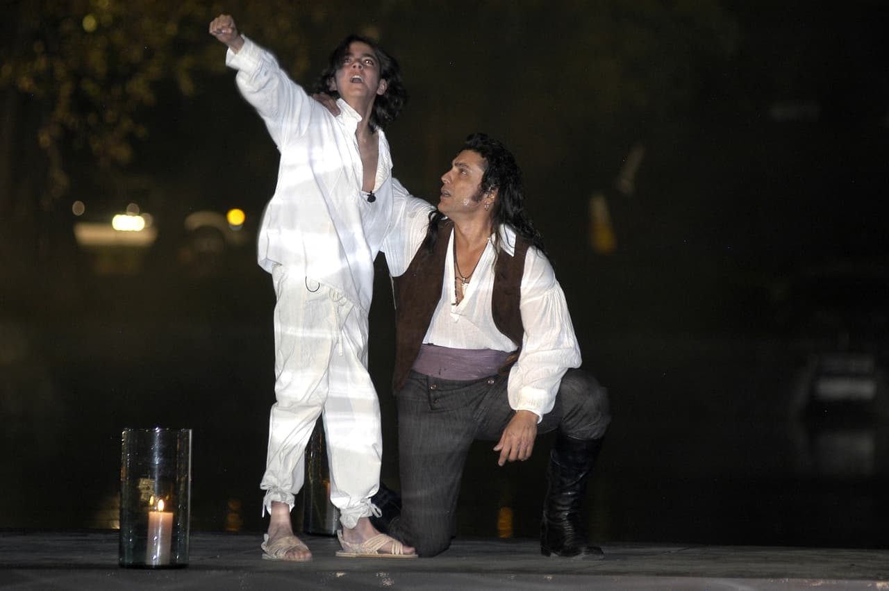 En una entrevista que concedió a la periodista Lourdes del Río para su podcast 'En positivo', Osvaldo Ríos esclareció el motivo que lo orilló a tomar tan determinante decisión.