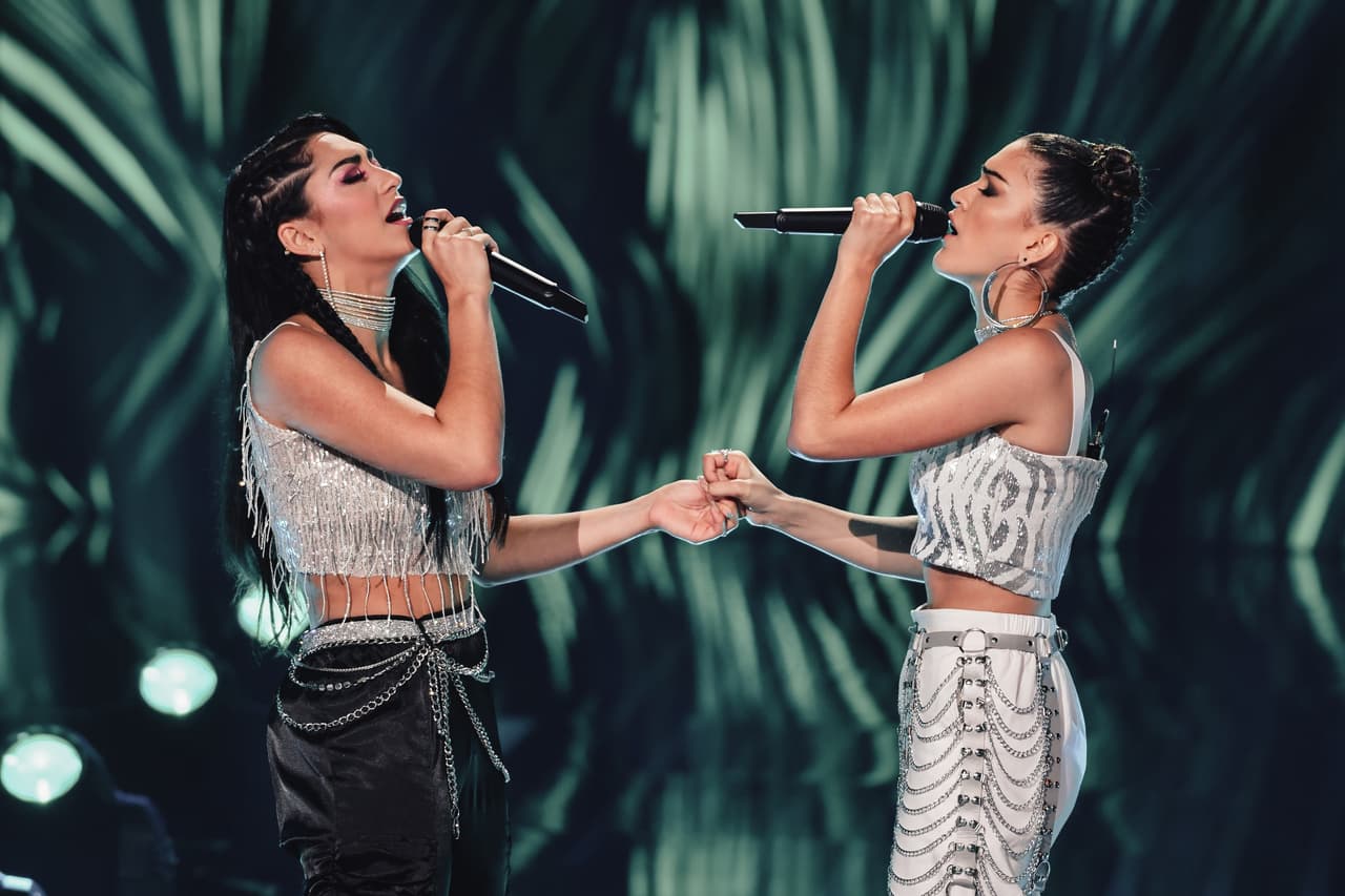 A ellas les tocó cantar 'Me niego' de Reik ft. Ozuna y Wisin.