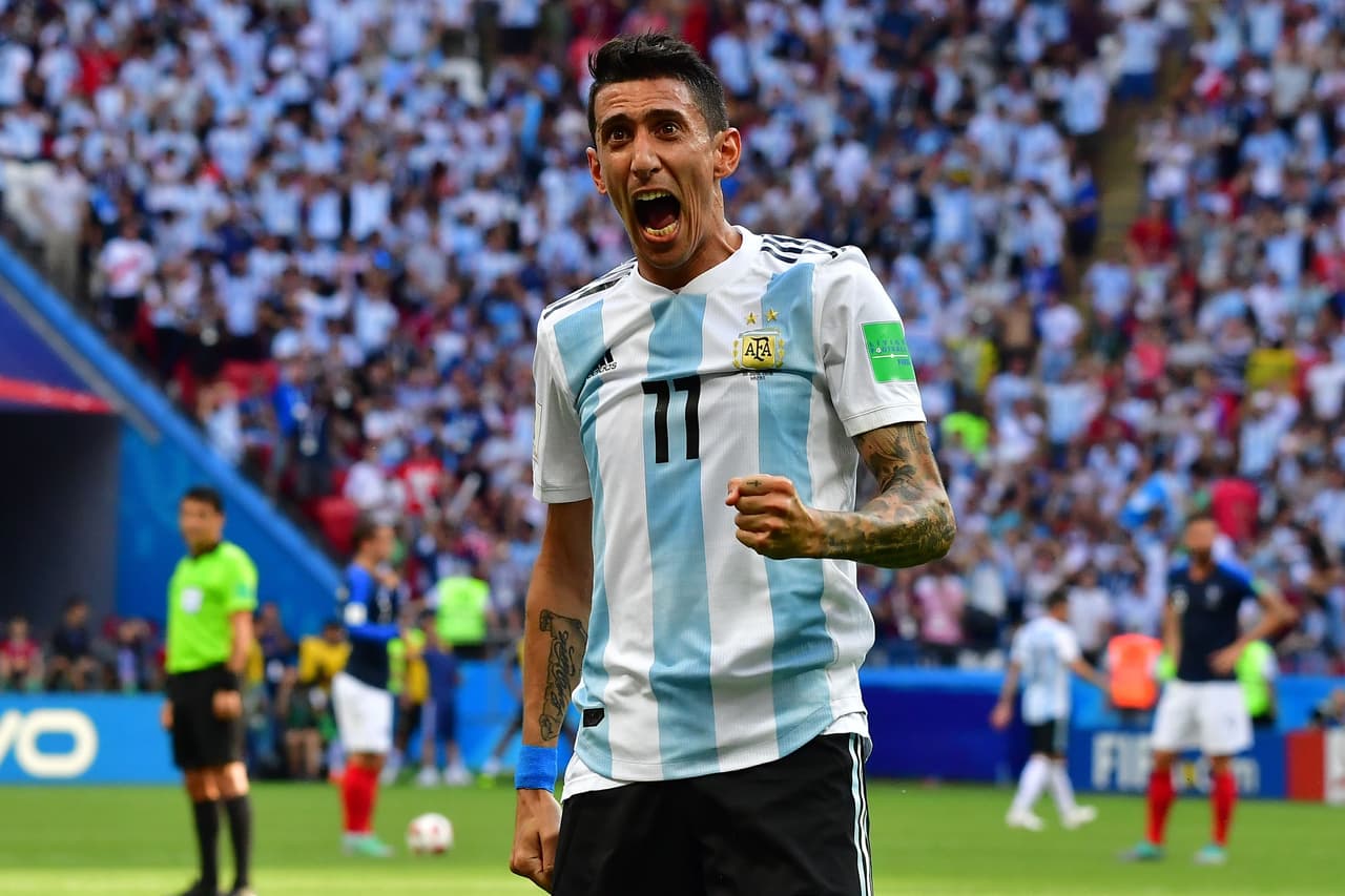 Como si fuera poco, Carlo Ancelotti también quiere a otro crack para su Napoli 'galático'. Ángel Di María sería el otro objetivo del equipo italiano en su carrera por reforzarse de la mejor manera para pelearle el 'Scudetto' a la Juventus.