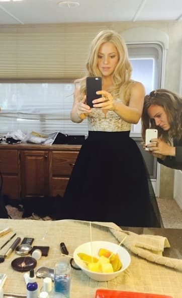 ¡Qué cuerpo! Es difícil creer que hace unos meses dio a luz a su pequeño hijo Sasha.