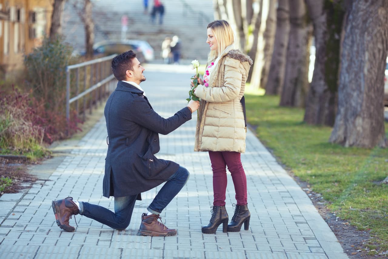 Escorpión. Se van a expandir tus horizontes de una forma excelente. Además, como pronto tendrás a Saturno directo en tu signo, augura una etapa de mucho crecimiento económico, arreglos laborales y en el plano amoroso la posibilidad de formalizar una relación. Por Profesor Zellagro.