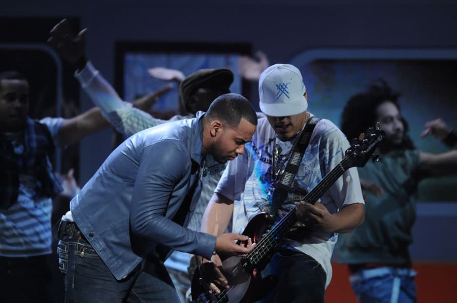 En 2008 Aventura llegó a Premio Lo Nuestro para interpretar su tema 'El Perdón.