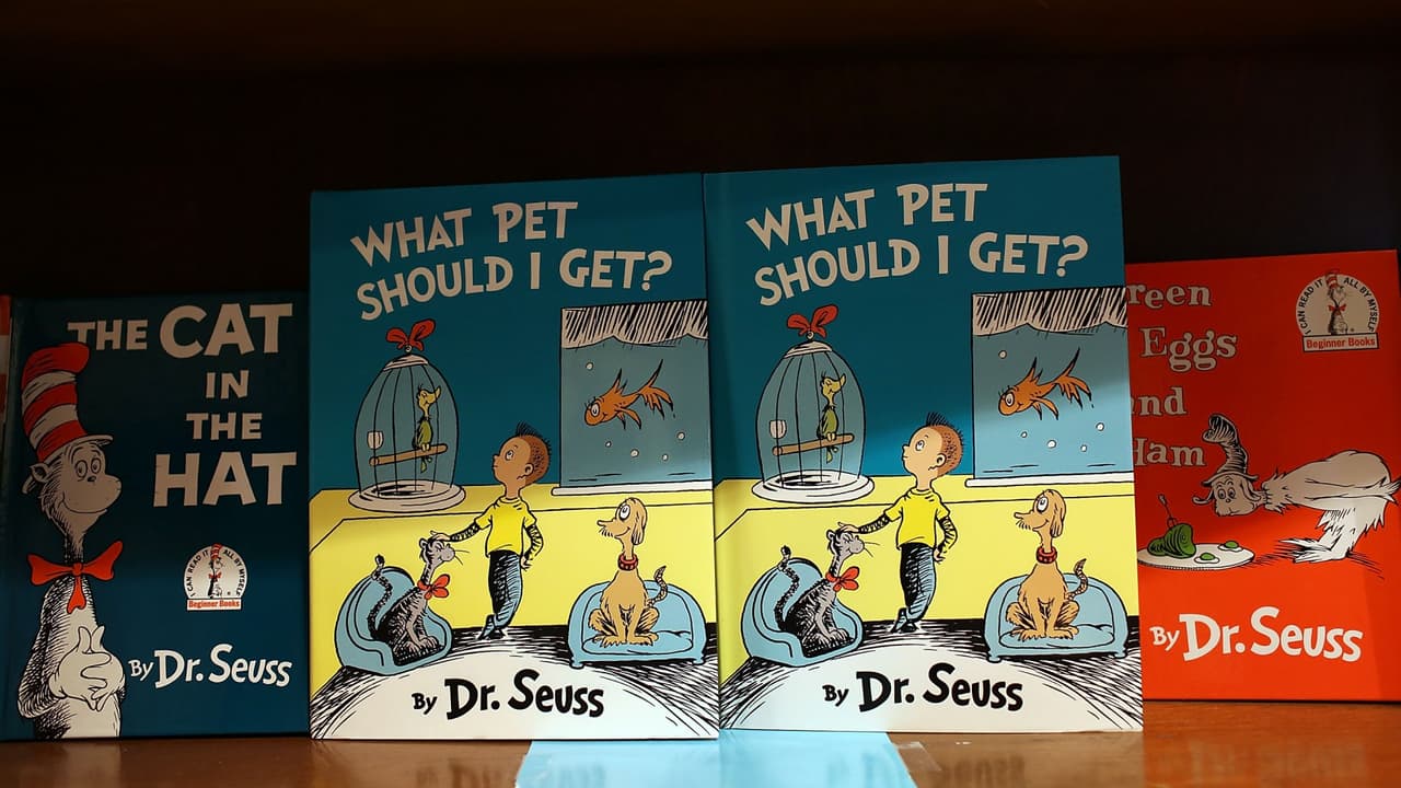Cada 2 de marzo, se celebra en Estados Unidos el Día Nacional de la Lectura en homenaje a uno de los autores que más queridos por los niños: Dr. Seuss. Lupita Leyva, de la Biblioteca Pública de Los Ángeles, nos habla de la importancia de la lectura en la vida de los pequeños.