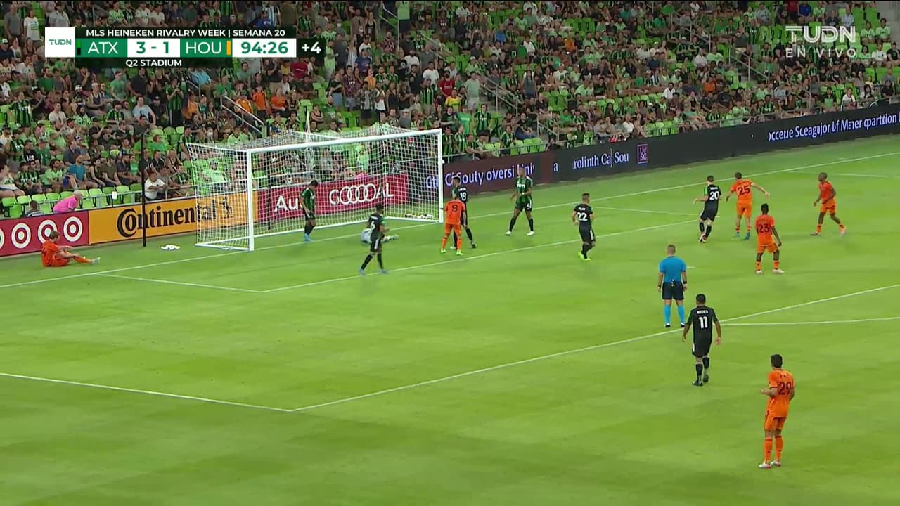 ¡TIRO ATAJADO! disparo por Griffin Dorsey.