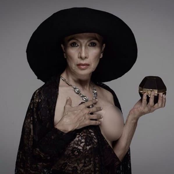 Durante la batalla perdió el seno izquierdo, sin embargo ha hecho una campaña permanente en contra de esta enfermedad. Hizo una polémica sesión fotográfica para concientizar a las mujeres sobre este mal: "Que no te entierre el cáncer, entiérralo tu", escribió en Instagram.