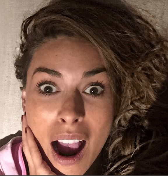 Gali se sorprendió de lo linda que se ve, aún sin make up.