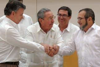 Se tambalea el acuerdo FARC-Santos 