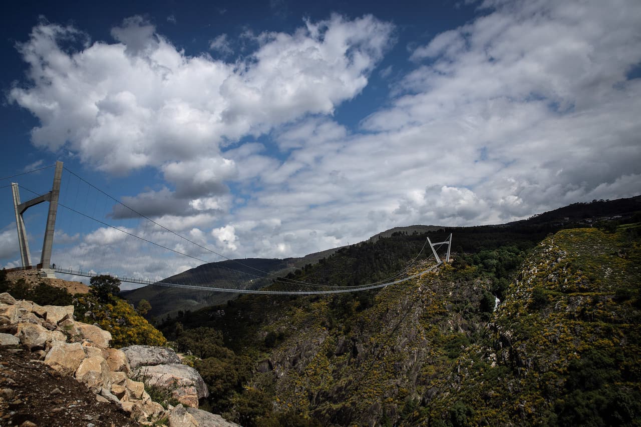 Este puente forma parte del entorno natural que constituye el geoparque Arouca, integrado en la Red Natura 2000.
<br> 
<br>