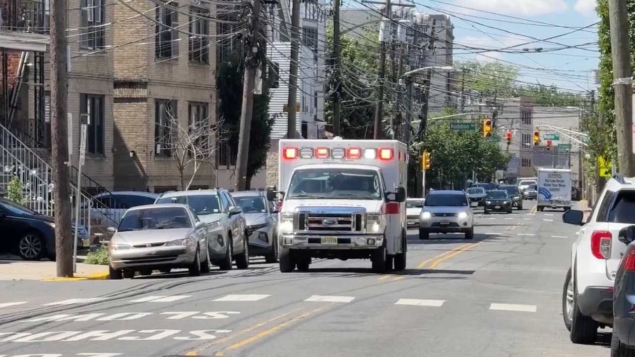 Arrestan a tres adolescentes en conexión con un ataque con ácido a seis mujeres en Jersey City