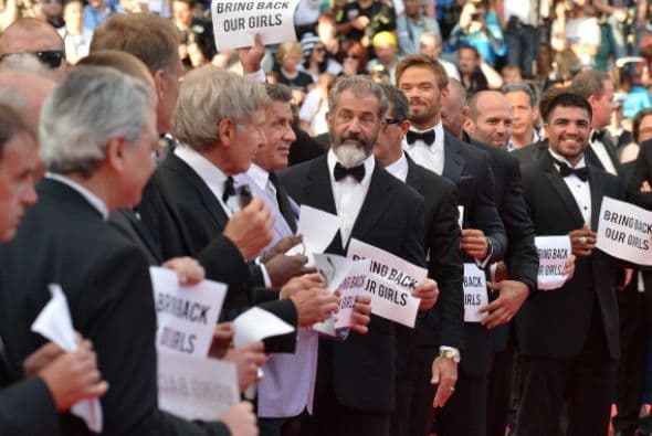 Le siguieron el reparto al completo de "The Expendables 3".