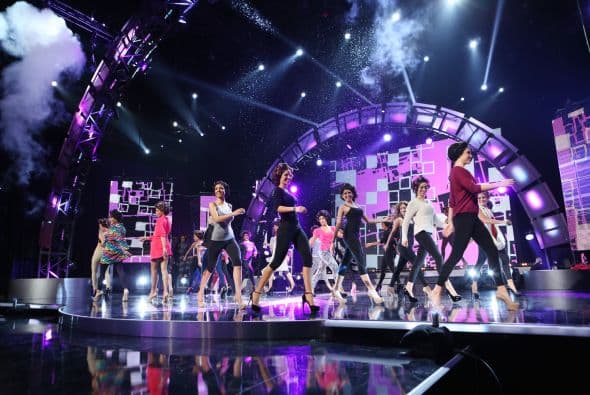 En este segundo 'show' conoceríamos al segundo grupo que iría a la mansión, pero antes de que iniciara la gala, los nervios y estrés en los ensayos, los atuendos raros y sexys, y las primeras seis elegidas invitadas como público fueron los ricos ingredientes del 'backstage'. Mira todo lo que hicieron las chicas antes de salir al escenario.