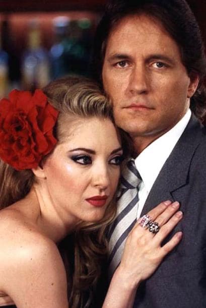 Pero la relación en la vida real no era nada amistosa, según ha contado Niurka. En una entrevista concedida a Mara Patricia Castañeda, la actriz y bailarina cubana aseguró que la fallecida artista mexicana la ofendió en más de una ocasión: “Yo era el moco en la pared”.