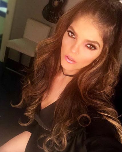 Aunque todo parecía ir muy bien, la relación no prosperó y terminó un año después.