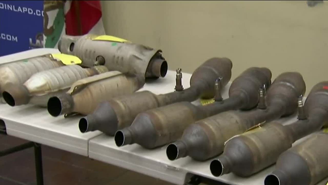 Fiscalía de L. A. demanda compañías de Pacoima y Anaheim por presunta reventa de catalíticos robados