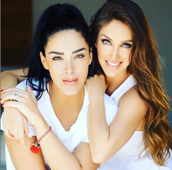 La hermana de
<b><a href="https://www.univision.com/famosos/anahi-comparte-como-suena-el-corazon-de-su-bebe-emiliano-te-esperamos-con-tanto-amor-video" target="_blank">Anahí</a></b> compartió con su público que en la adolescencia logró controlar la enfermedad, pero recayó.