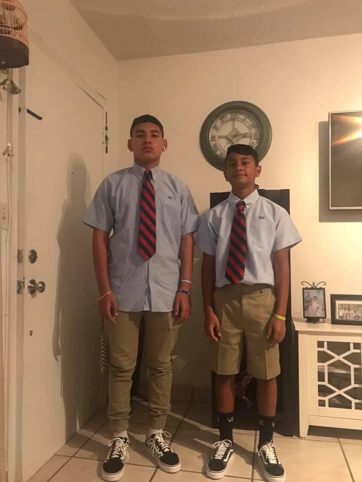 La elegancia también fue el protagonista el primer día del colegio de estos hermanos.