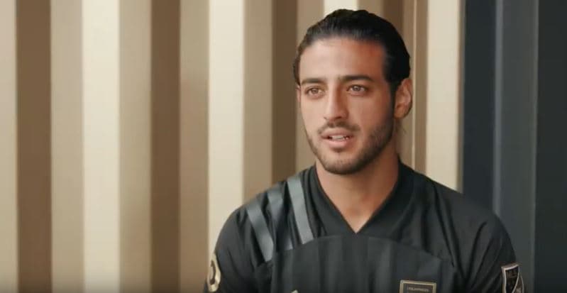 Reclaman derechos de formación por Carlos Vela