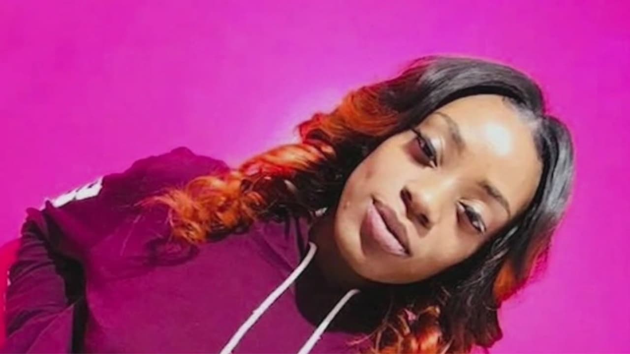 Una mamá murió baleada protegiendo a su bebé en el oeste de Chicago