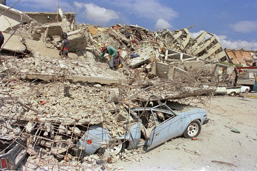 Solidaridad por terremoto en México 1985.