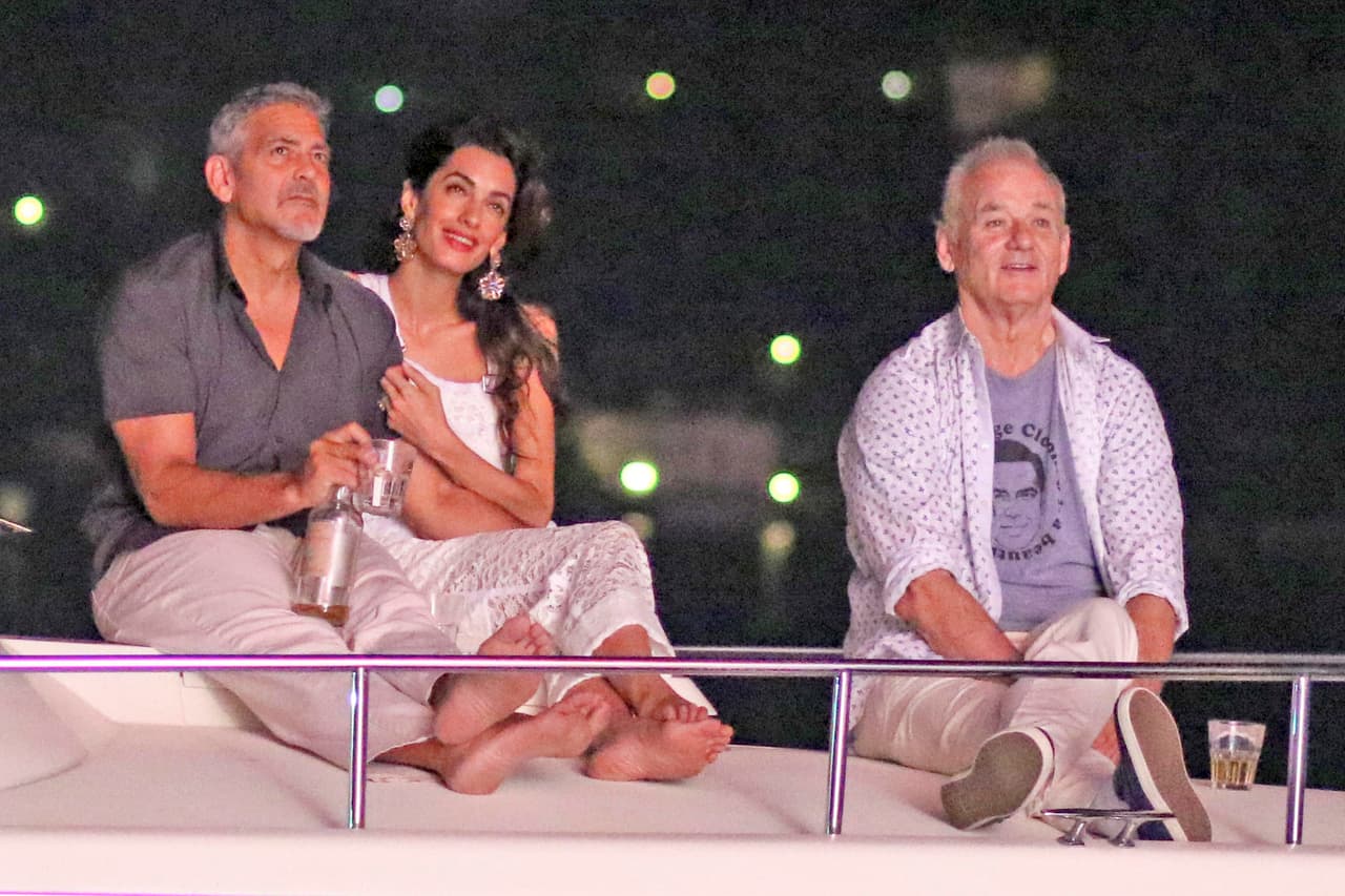 Esto es por él también tiene su marca de tequila.