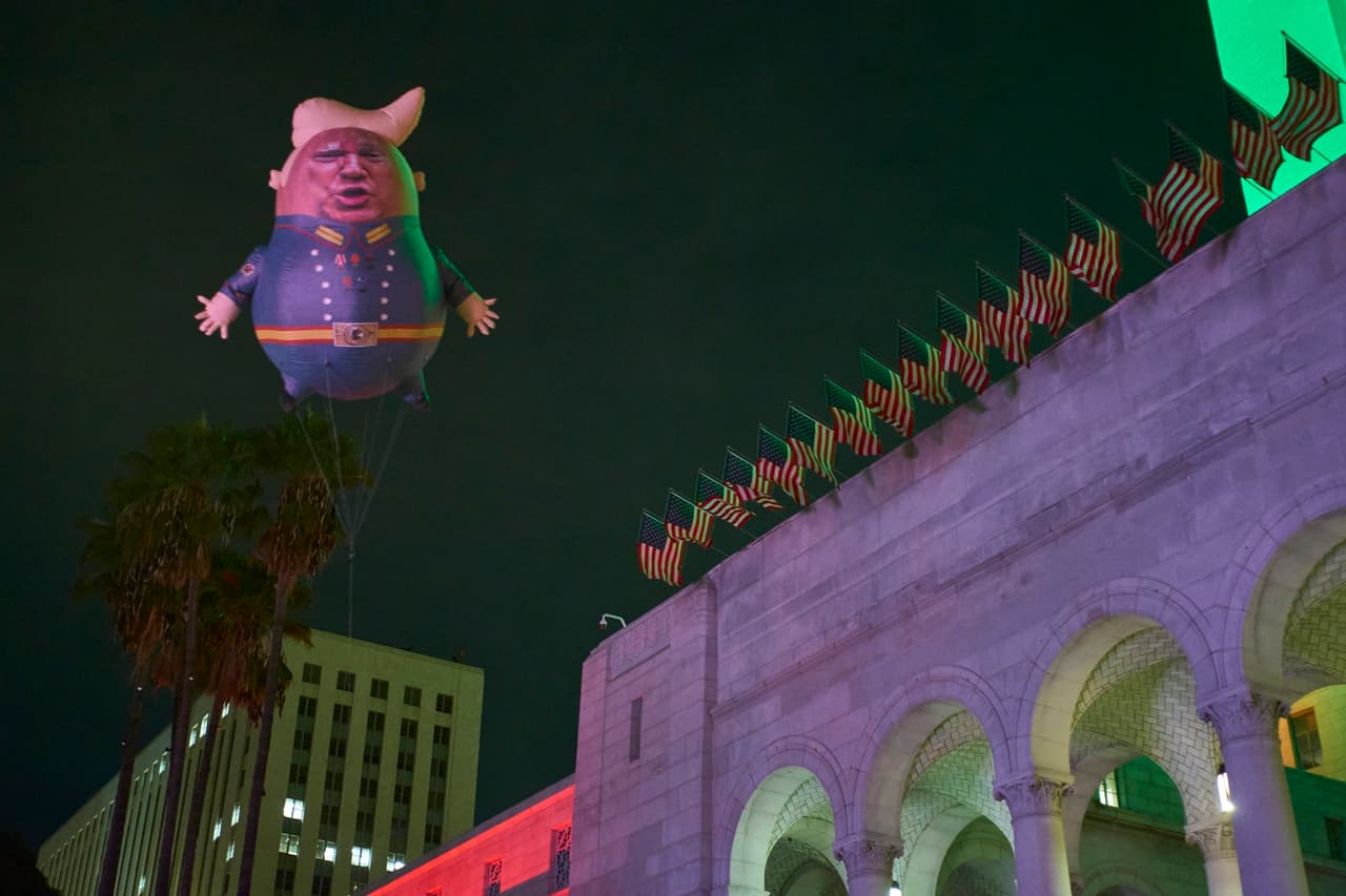 Otras concentraciones se realizaron en West Hollywood, Burbank, Santa Mónica y en centro comercial Galería Sherman Oaks.