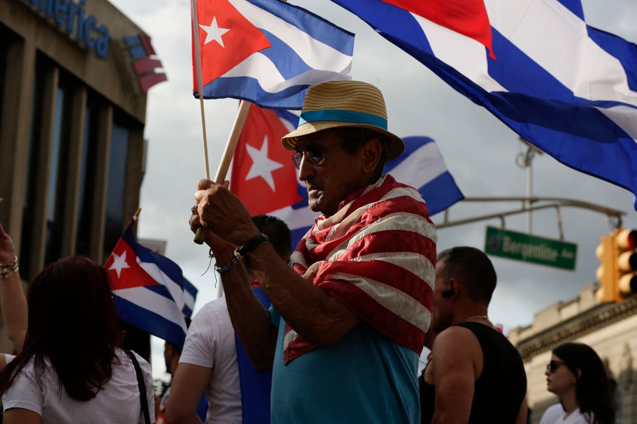 <b>Puesto 5: Nueva Jersey</b>
<br>
<br>Tasa de desempleo en hispanos (segundo trimestre de 2021): 8.8%.
<br>
<br>Tasa de desempleo en blancos (segundo trimestre de 2021): 6.6%.
<br>
<br>Tasa de desempleo en afroestadounidenses (segundo trimestre de 2021): no hay suficientes datos.
<br>
<br>Tasa de desempleo en asiáticos estadounidenses y nativos de las islas del pacífico: 4.4%.
<br>
<br>Desempleo general: 7.3%.