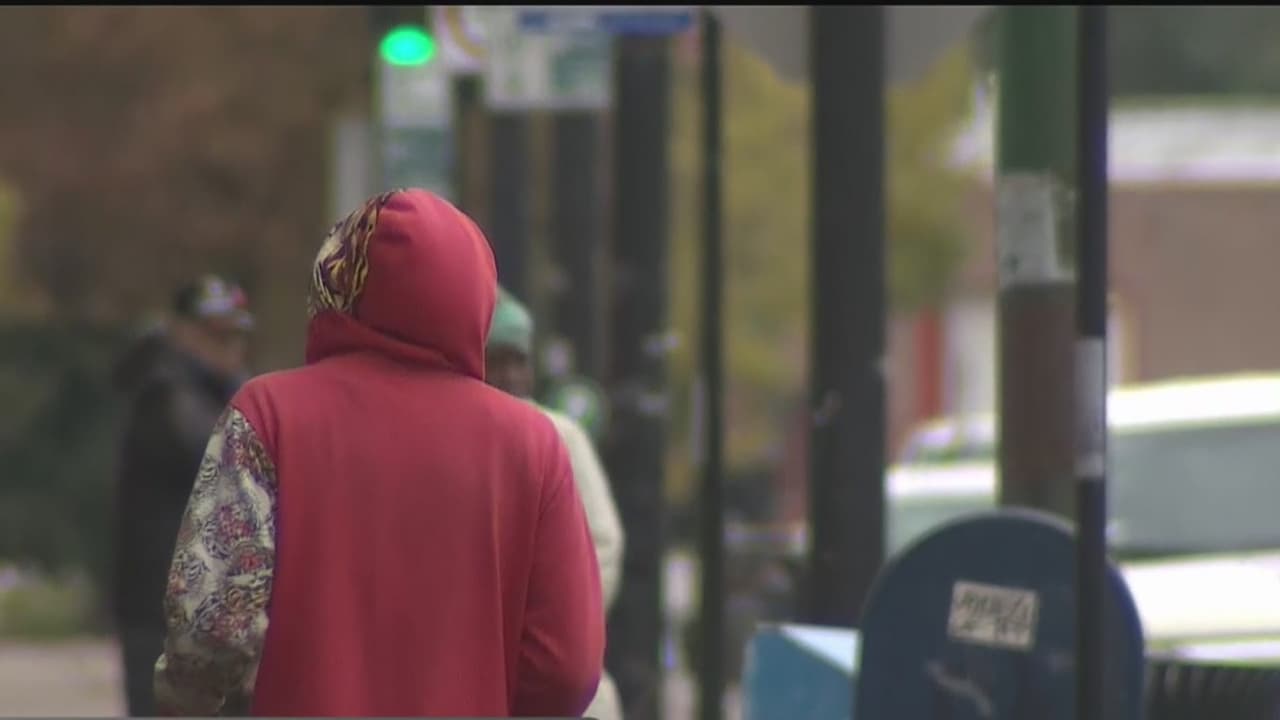 "Súbete al vehículo": Mujer logra defenderse de un intento de secuestro en el sur de Chicago