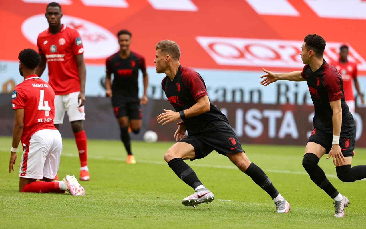 El Augsburg derrota al Mainz a domicilio 0-1 con gol de Florian Niederlechner en un duelo clave por la permanencia en la Bundesliga del futbol alemán.