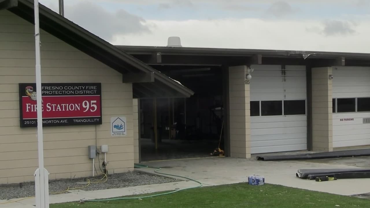 “El techo voló”: Tormenta deja daños en la estación de bomberos de Tranquillity