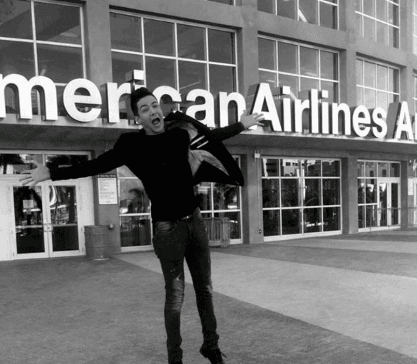 Luis está encantado de estar de nuevo en Premio Lo Nuestro.