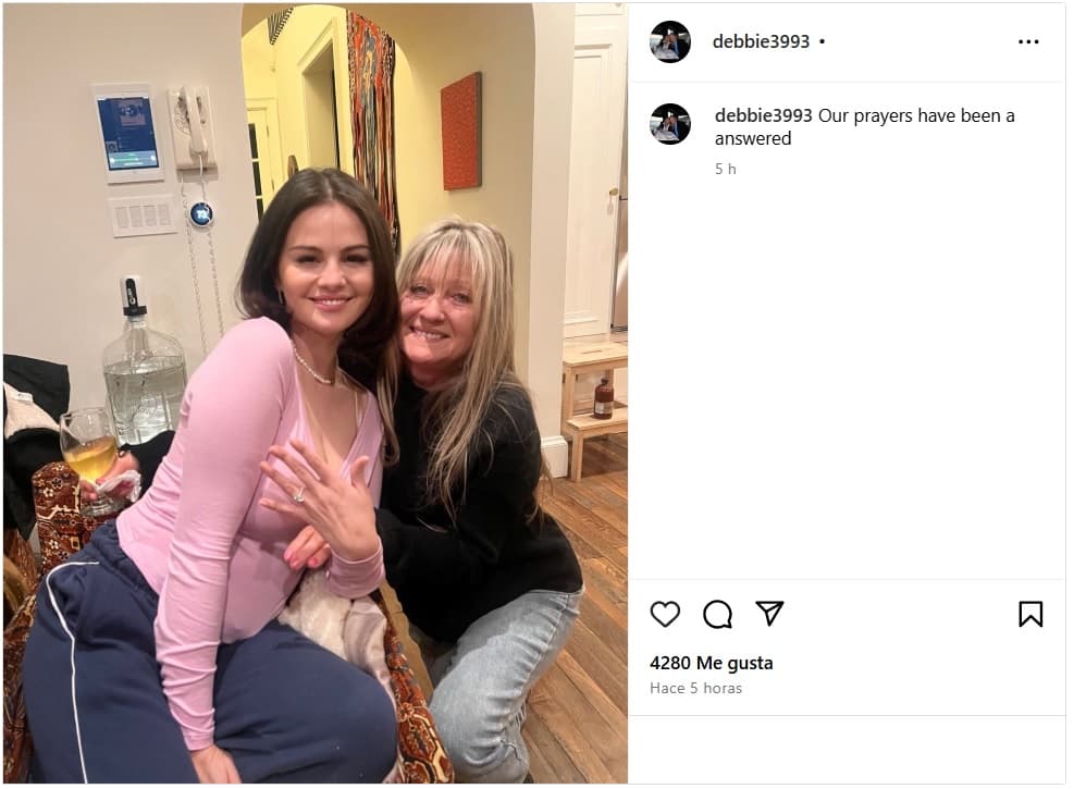 Abuela de Selena Gómez celebró con ella que esté comprometida.