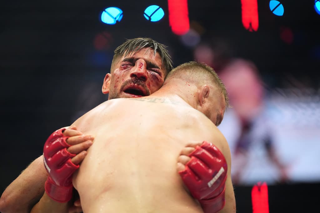 Minutos antes, en plena jaula, Justin Gaethje castigó sin misericordia a Ilia Toupruia, conquistando la victoria en una noche histórica en la Casa Blanca, en Washington D.C.