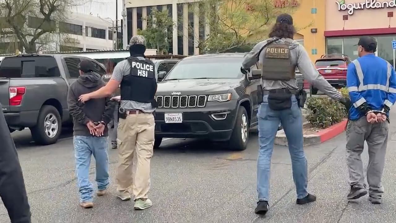 Reportan operativo de inmigración frente a Home Depot en Westlake; se habla de varios detenidos