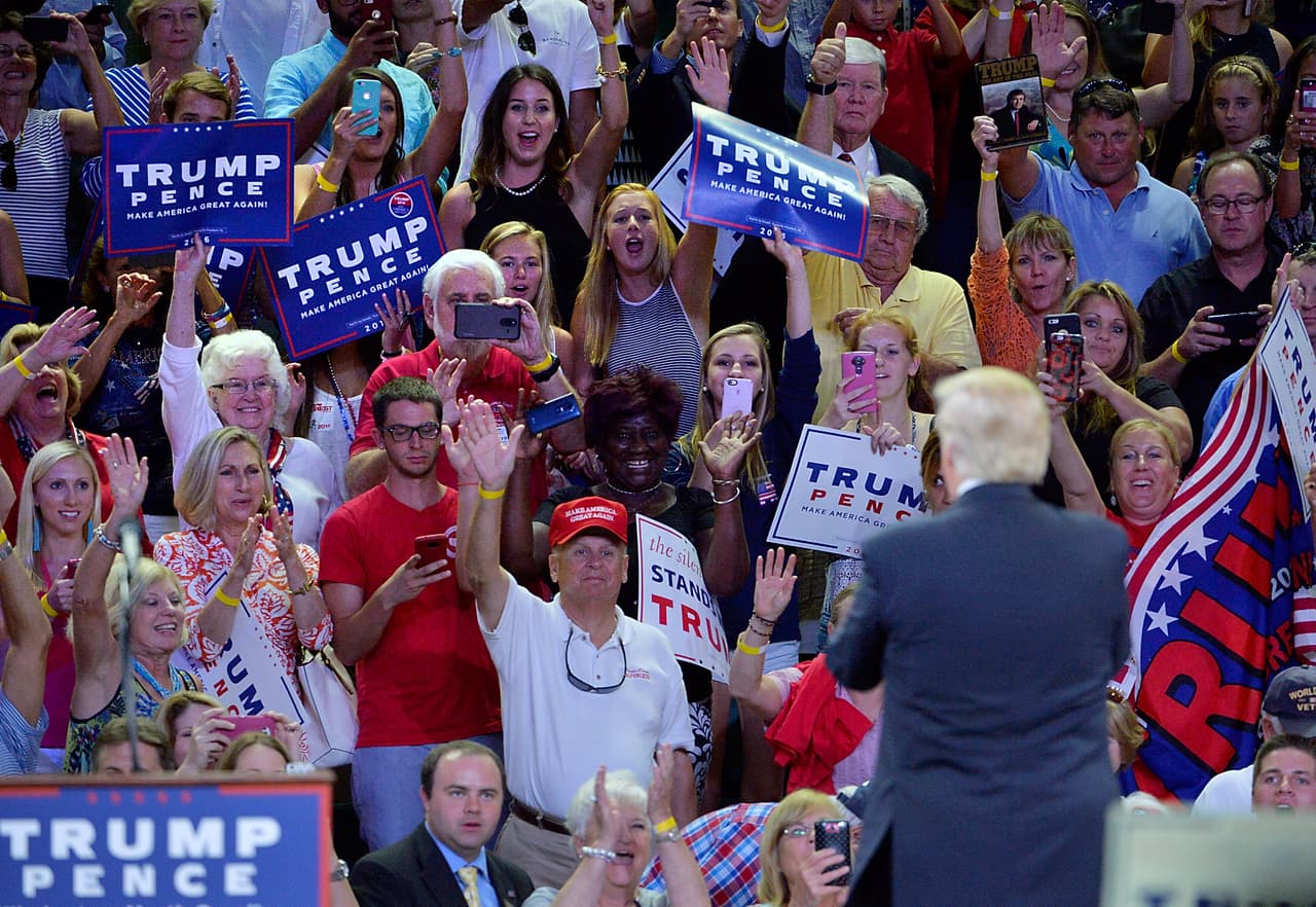 Seguidores de Trump opinan sobre las declaraciones de su candidato.