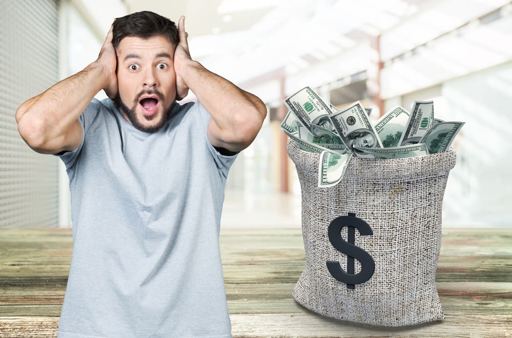 El consejo de un amigo experto en cuestiones financieras te ahorrará mucho dinero y te permitirá reconsiderar una inversión económica con otra óptica. 
<br>