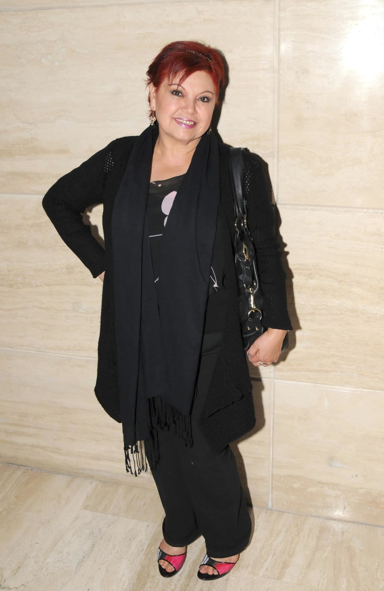 Con más de 50 años de trayectoria, la actriz y comediante Lupita Sandoval, llega a la temporada 11 de Vecinos como una invitada muy especial al interpretar a Laura, la madre de Rocko.