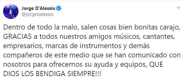 Músicos, cantantes, empresarios y marcas de instrumentos se solidarizaron con la banda ofreciendo ayuda y equipos, según comentó el músico mexicano en una publicación más reciente.