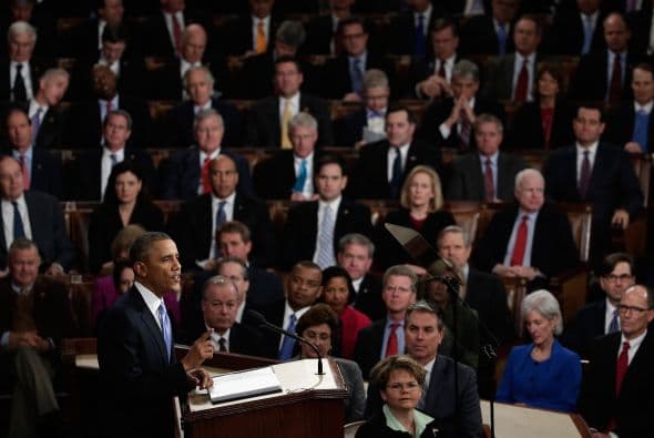 El presidente recordó que el sector privado planea invertir casi 100,000 millones de dólares en nuevas fábricas que usan gas natural.